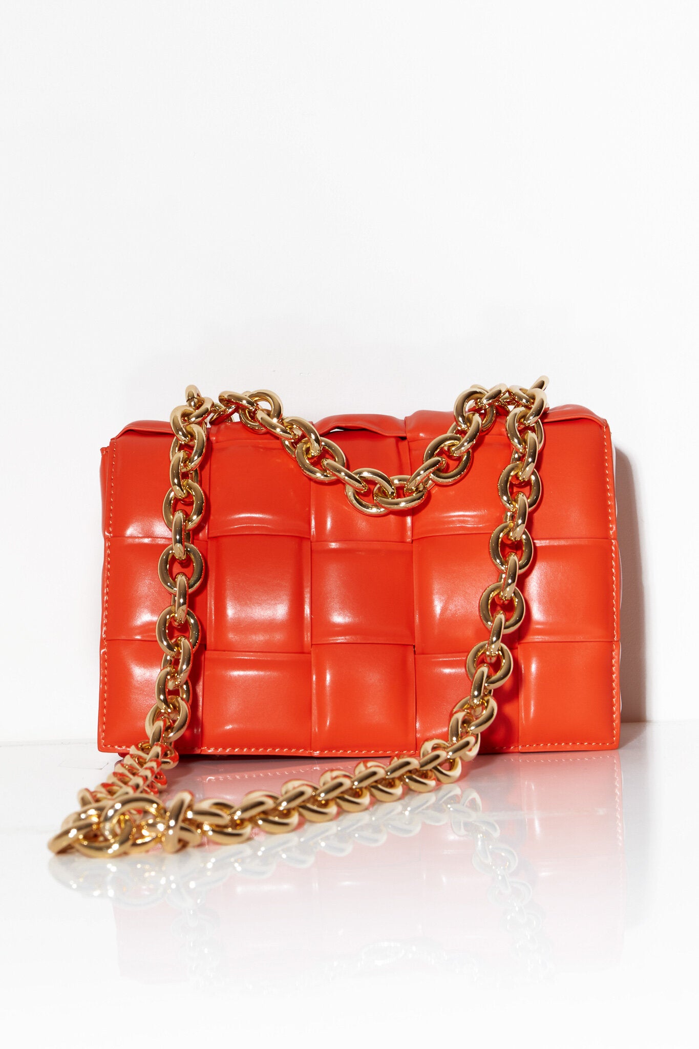 Quilted Shoulder Bag With Chunky Chain - Orange